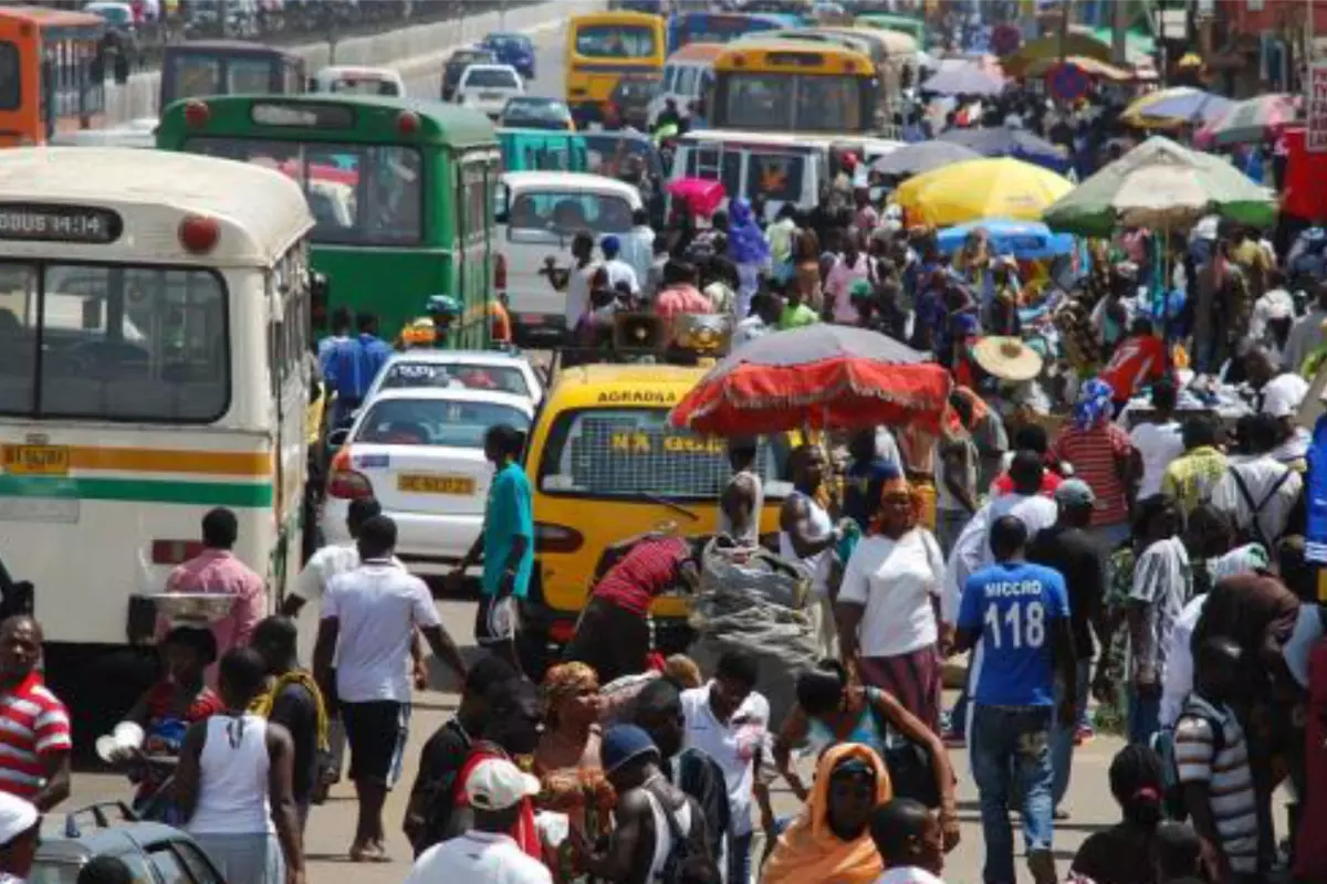 Street full of traffic and people in Ghana